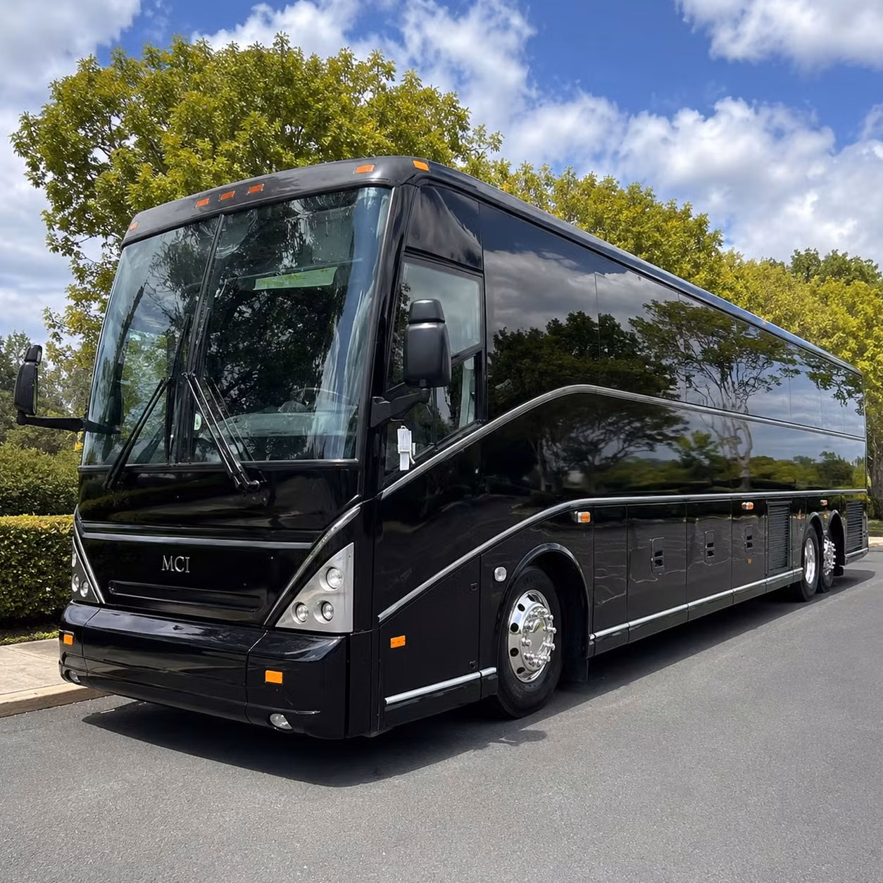 cross austin traffic off your concert night worry list with a pflugerville charter bus