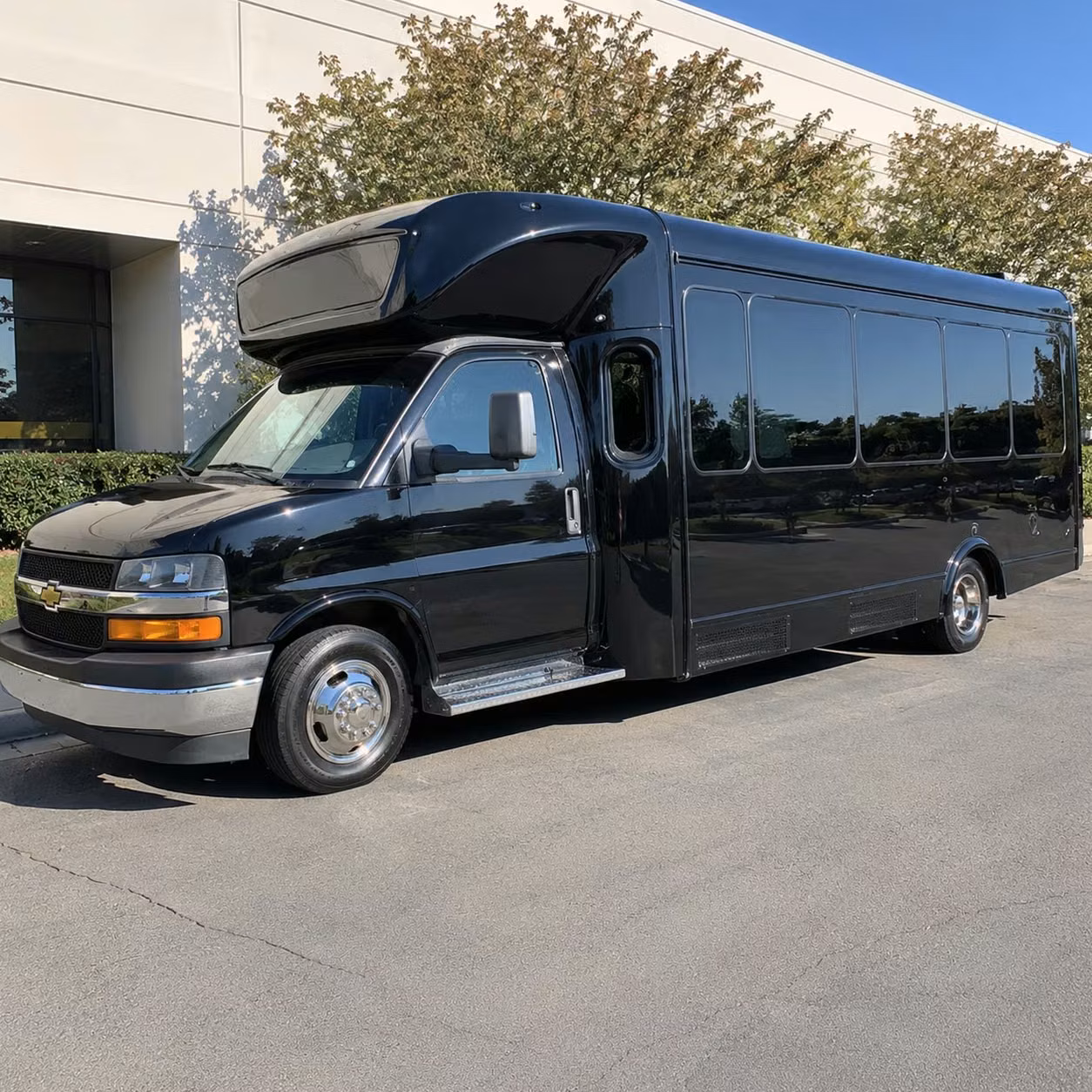 party buses for pflugerville prom night that keep the energy going all night long