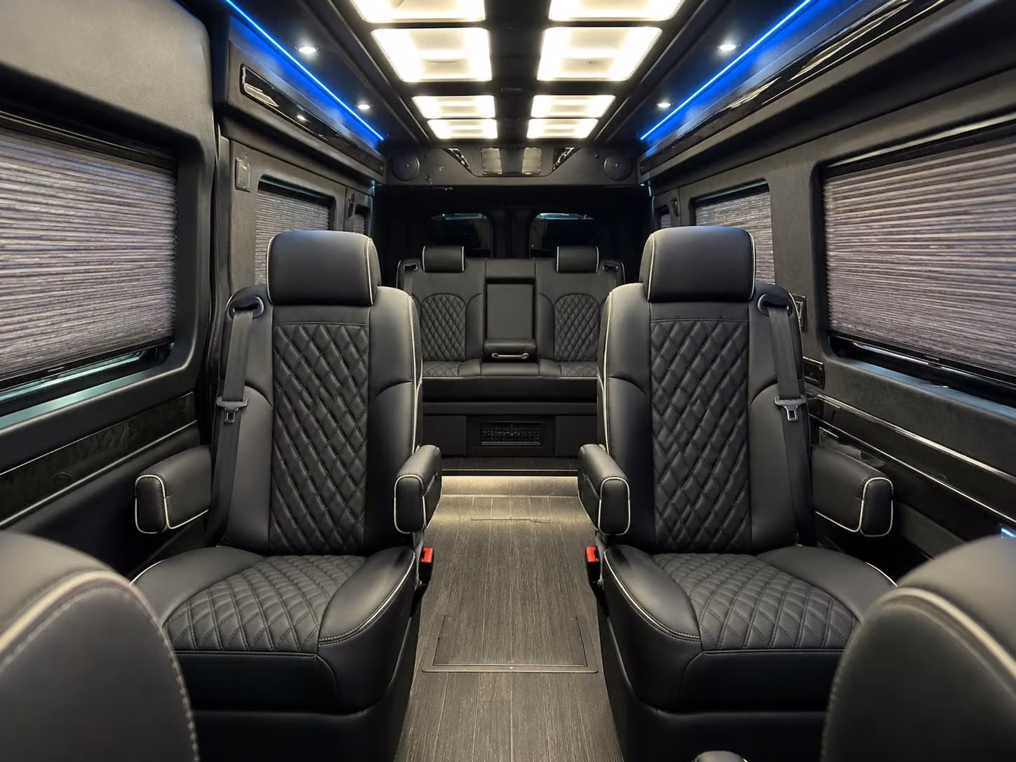 prom homecoming transportation services in pflugerville